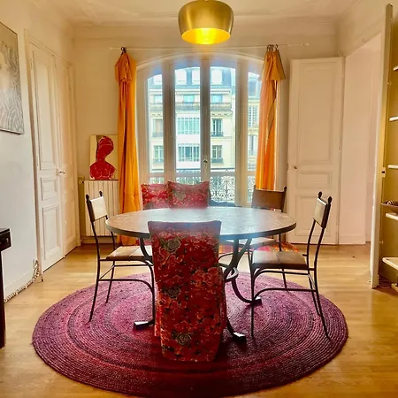 Party Of 6!! Arc De Triomphe * 巴黎